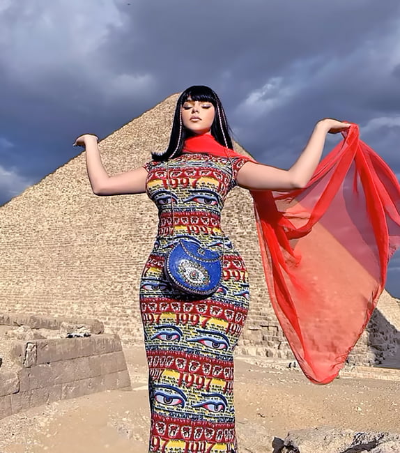 Demi Rose Sizzles in Egypt